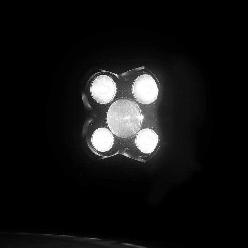 Load image into Gallery viewer, CM-3240, 3.2-Inch 40W ,2700LM Super Bright Waterproof IP67 Lighting for Truck SUV Jeep Off-Road