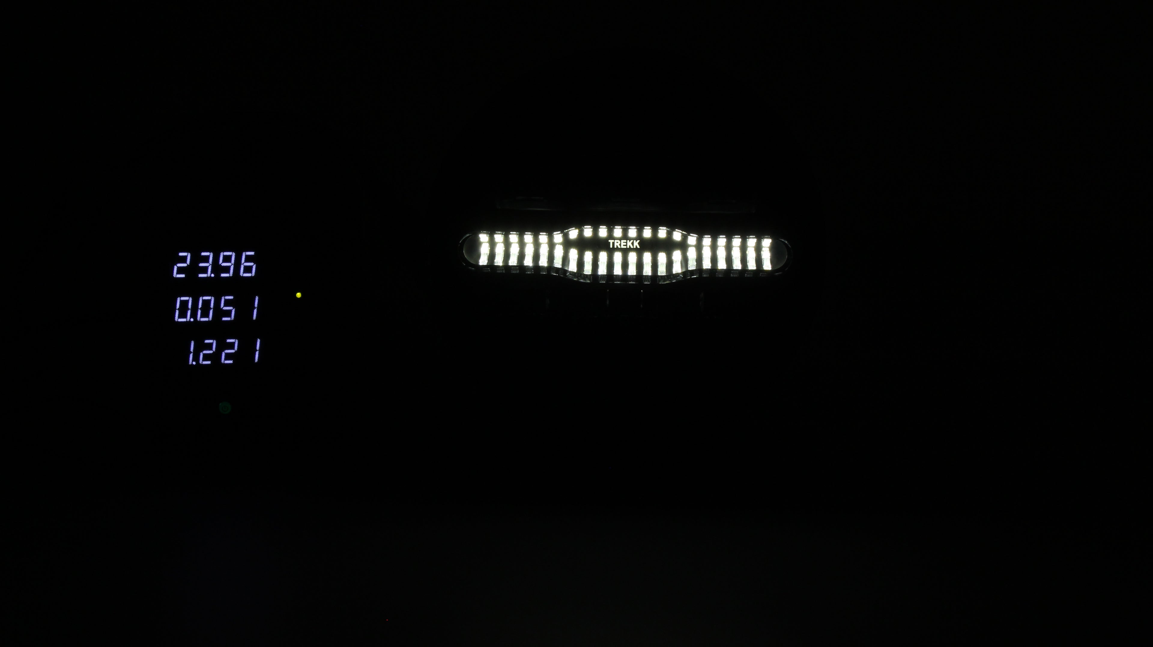 CM2055 LEDENER LED DRIVING LIGHT,9" Dual Mode: Boost & E-Mode