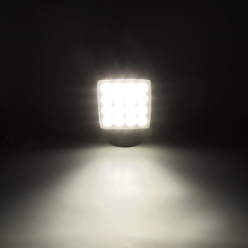 Load image into Gallery viewer, CM-5148, 4.5" 26W ,2000LM SQUARE LED Work Light Flood Beam Waterproof IP67 Lighting for Truck SUV Jeep Off-Road
